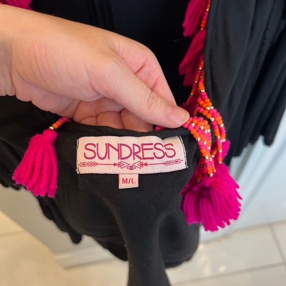 Sundress Indiana hot pink and black cover up - Picture 3 of 5